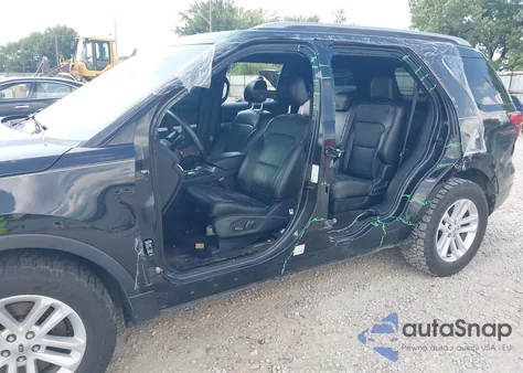 2016 Ford Explorer Xlt z USA, uszkodzony, nr VIN 1FM5K7D81GGB25997